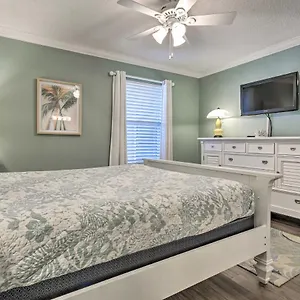  Apartment Sunny Emerald Coast With Pool Steps To Beach! United States